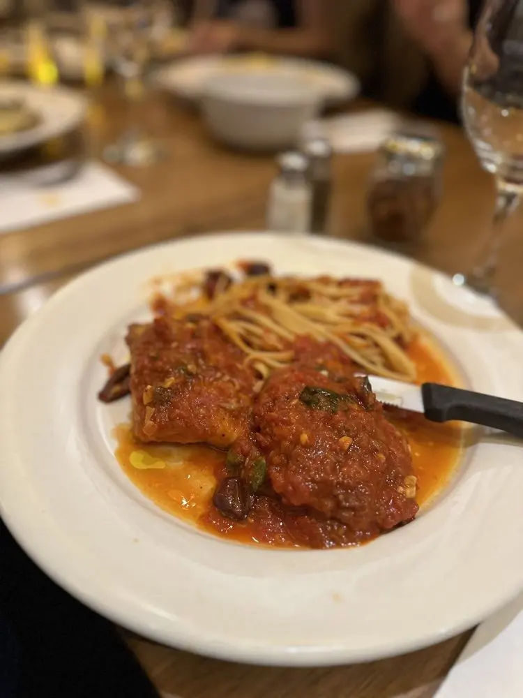 Luisa's Restaurant Wine Bar Since 1959