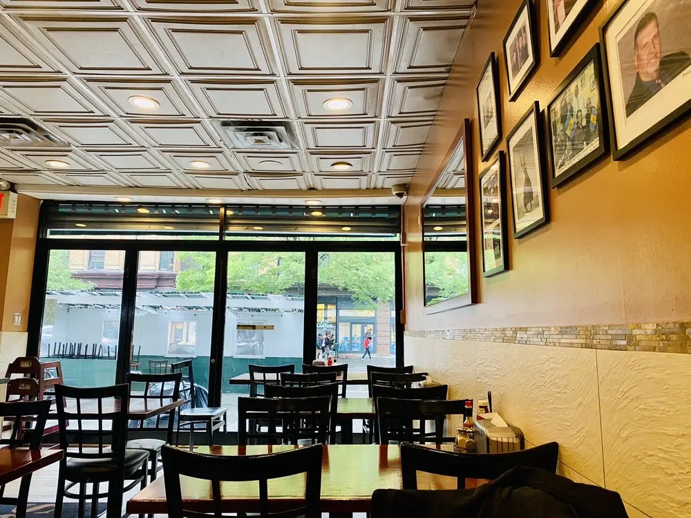 Francesco's Pizza
